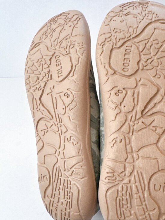 Men’s 8 UIN Elephant Art Slip-On Shoes Canvas Travel Casual Loafers main image 5